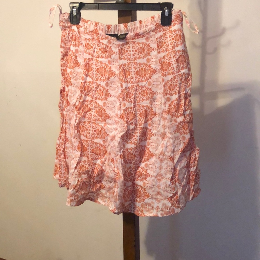 100% cotton lined skirt